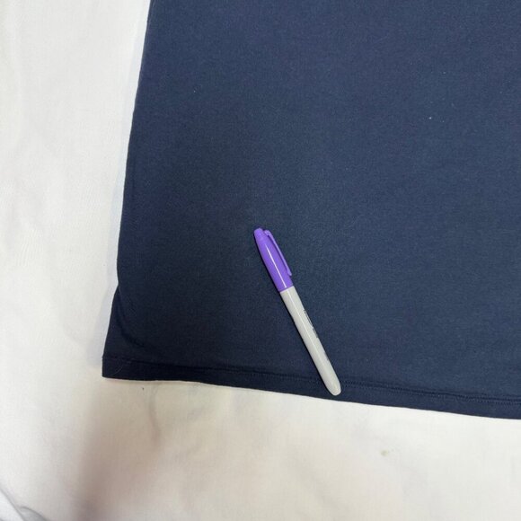 Patagonia Women’s P-6 Logo Organic Cotton Tee L Navy EUC - Picture 4 of 8